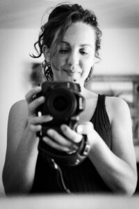 autopP 10.06.2022-1 Autoportrait Pauline Makoveitchoux, Qui est Ti Gwel – La Maison de l’Image, photographie professionnelle et identité visuelle